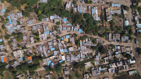 Drohne-Geschossen-Osmanabad-Ter-Indien-Maharashtra-Farmen-Feld-Im-Dorf-Tageslicht-Dorf-Draufsicht