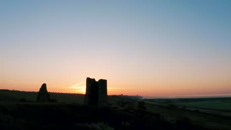 Hadleigh-Castle-Morning-SunriseShort-pan-reveal-hover-shows-ruins