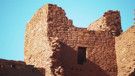 Ruined-tower-of-the-Wukoki-Pueblo-near-Flagstaff,-Arizona