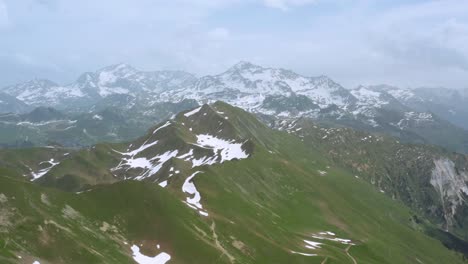 Vista-Aérea-De-La-Zona-Cercana-Al-Mont-Blanc-En-Los-Alpes