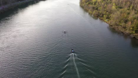 Aerial-view-of-the-Tennessee-hills-and-rowers-at-Less-shoals-in-Oak-Ridge,-Tennessee