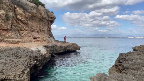 Solitude,-Women-Standing-And-Looking-At-Water,-Tranquil-Concept,-Bella-Vista,-Mallorca,-Spain