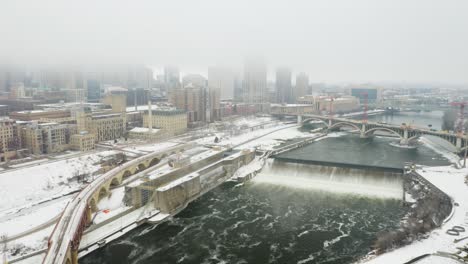 Minneapolis-Skyline-Hidden-by-Fog-on-Cold-Winter-Day