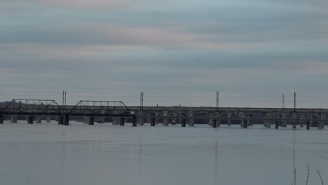 Muchos-Puentes-Sobre-El-Río-Susquehanna-Cerca-De-Harrisburg,-Pennsylvania