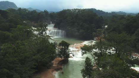 Wasserfälle-Agua-Azul-Chiapas-Mexiko