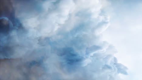 Cumulonimbus-Wolke-Im-Sich-Bewegenden-Blauen-Himmel