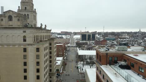 Aerial-View-of-Main-Street-in-Davenport,-Iowa-on-Cold-Winter-Day