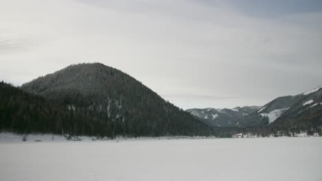 Frozen-Lake-in-Austria-with-Snow