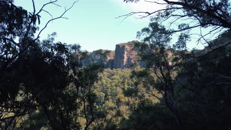 Scenic-View-From-Blue-Mountains-During-Summer-In-Sydney,-NSW,-Australia