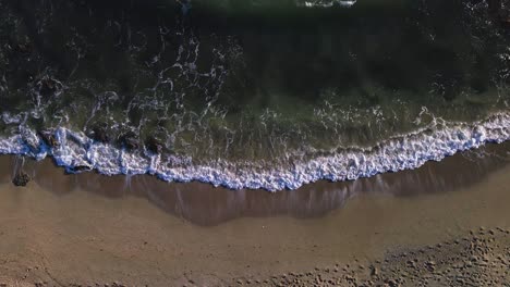 Aerial-static-shot-of-ocean-waves