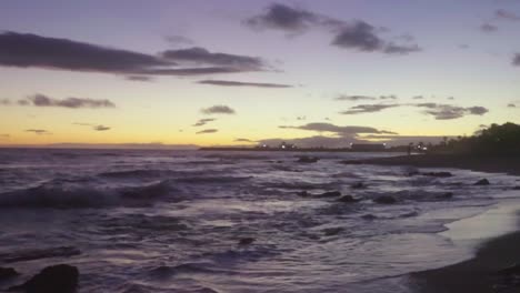 Twilight-at-the-beach-with-soothing-ocean-waves