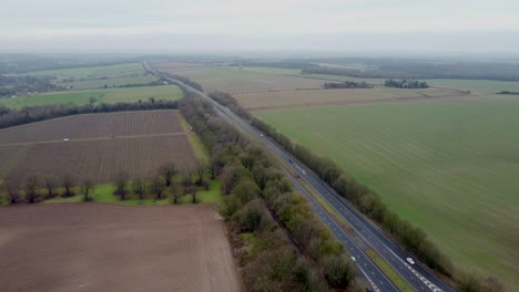Bewegliche-Drohnenaufnahmen-Der-A2-Schnellstraße-In-Kent