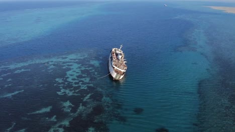 Al-Fahad-Schiffswrack-In-Jeddah-Saudiarabien-Im-Roten-Meer