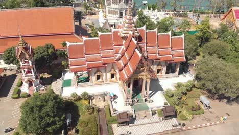 Wat-Chalong,-Berühmter-Buddhistischer-Tempel-In-Phuket