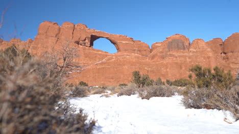 Arches-National-Park,-Utah,-EE.UU.-En-Un-Día-Soleado-De-Invierno