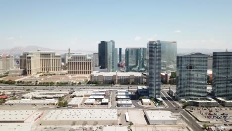 Aerial-panning-shot-of-Las-Vegas-strip,-Nevada