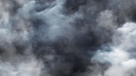 Die-Bewegung-Dunkler-Wolken-Und-Gewitter-Am-Himmel,-Cumulonimbus-Wolken