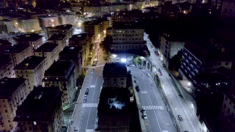 Luftaufnahme-Einer-Kleinen-Straße-In-Italien-Von-Oben