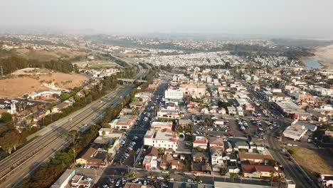 Pismo-City-In-Kalifornien-Von-Drohne-Aus-Gesehen