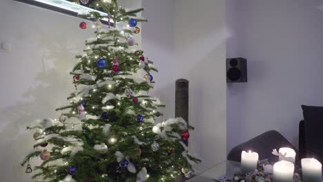 Motorisierte-Sequenz-Eines-Weihnachtsbaums