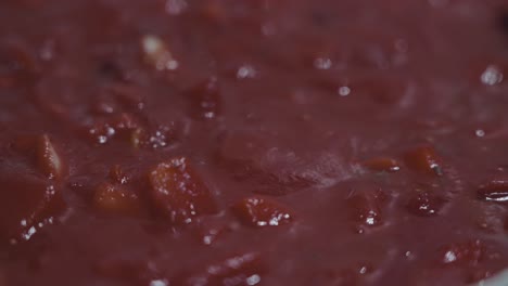 Cooking-Slow-Motion-of-Boiling-Tomato-Sauce-in-Pan