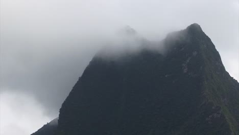 Peak-of-Mount-Rotui-covered-by-clouds,-Moorea,-French-Polynesia