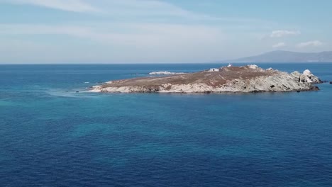 Luftdrohne-Mykonos-Blauwasserinsel-Parallaxe
