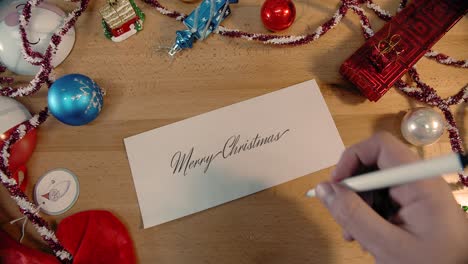 Ein-Handgeschriebener-Brief,-Der-Frohe-Weihnachten-Sagt