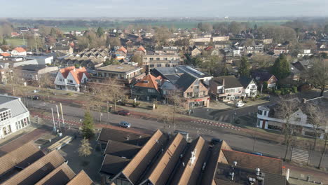 Ausleger-Einer-Schönen-Kleinstadt-In-Den-Niederlanden