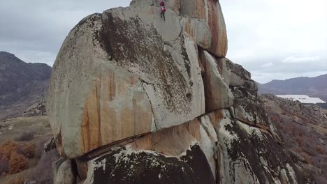 Rock-climbers-hanging-on-a-tall-vertical-rock
