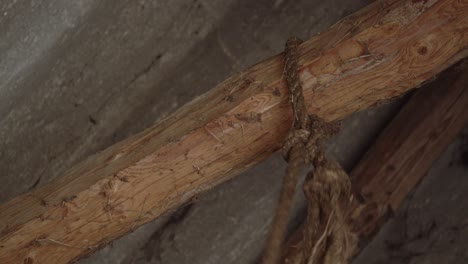 Hemp-Rope-Hanging-From-the-Top-Of-A-Barn-Moving-Fast