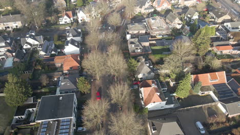 Aerial-of-quiet-road-in-beautiful-suburban-neighborhood