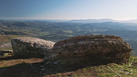 Andalusische-Landschaft-In-Der-Nähe-Von-Malaga-An-Einem-Klaren-Tag