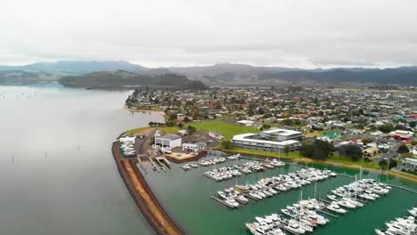 Whitianga-coastal-town-of-New-Zealand-and-yacht-marina,-aerial-view