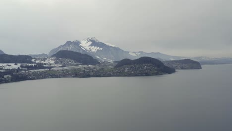 Drohne-Antenne-Des-Thunersees-Thunersee-Im-Winter