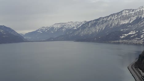 Drohne-Antenne-Des-Thunersees-Thunersee-Im-Winter