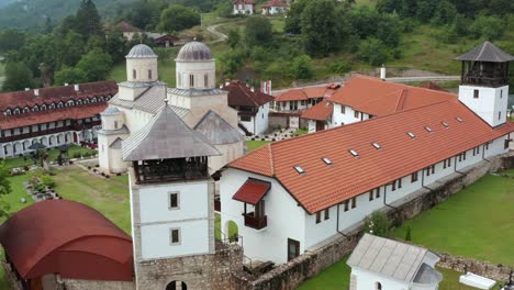 Monasterio-Ortodoxo-De-Mileseva,-Serbia