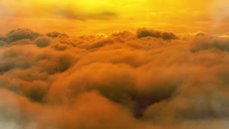 Sonnenaufgang-Oder-Sonnenuntergang,-Sich-Bewegende-Wolkenoberfläche