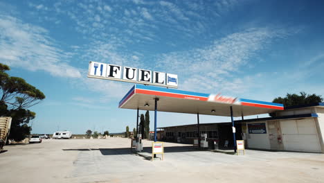 Closed-Fuel-Service-Station-and-restaurant-in-Australia