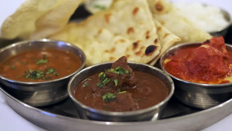 Erstaunliche-Nahaufnahme-Eines-Beliebten-Indischen-Food-Mix-Gerichts