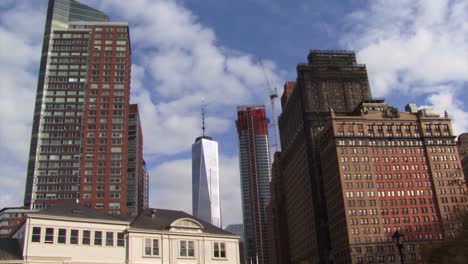 One-World-Trade-Center,-in-Lower-Manhattan,-New-York-City,-USA