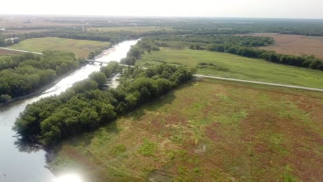 Drone-aerial-view-of-bend-in-Iowa-River