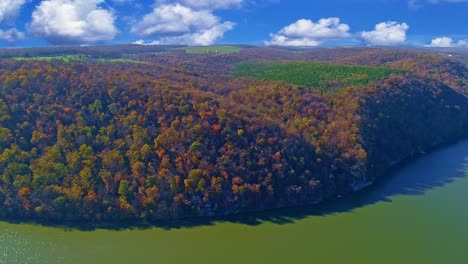 Aerial-View-of-Autumn-Tree-Colors-on-a-Hill-Side-Sunny-Fall-Day