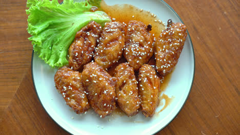 fried-chicken-with-Korean-spicy-sauce-and-white-sesame