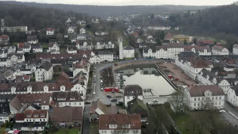 The-baroque-spa-town-Bad-Karlshafen-located-on-the-Weser-near-Holzminden-and-Höxter-in-north-Hesse,-Germany
