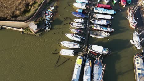 Woodbridge,-Suffolk,-Hafen,-Boote,-Drohne