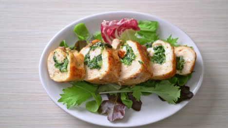 Baked-chicken-breast-stuffed-with-cheese-and-spinach
