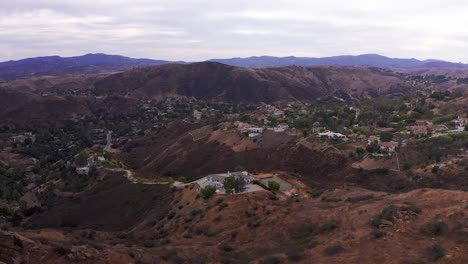 Aerial-wide-shot-of-a-Southern-CA-foothill-community