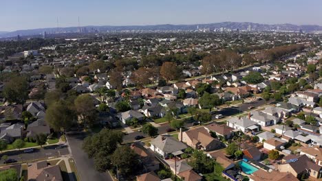 Wide-panning-aerial-shot-of-South-LA-neighborhood