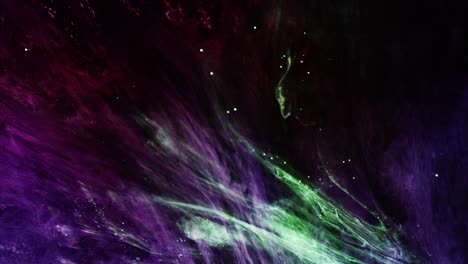Grüne-Und-Violette-Nebelwolken-Bilden-Sich-Und-Bewegen-Sich-Im-Universum